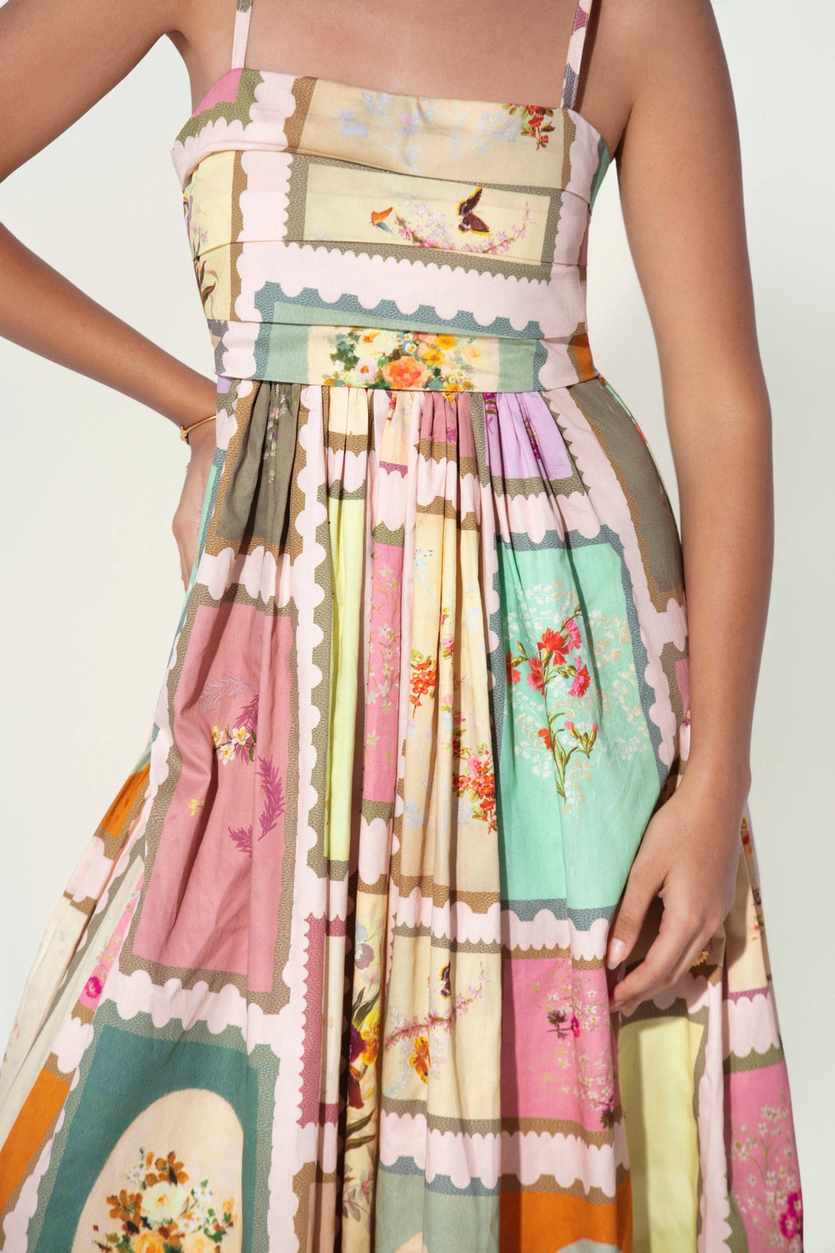 thr3letter - Vianna in Marianne Panelled Maxi Dress