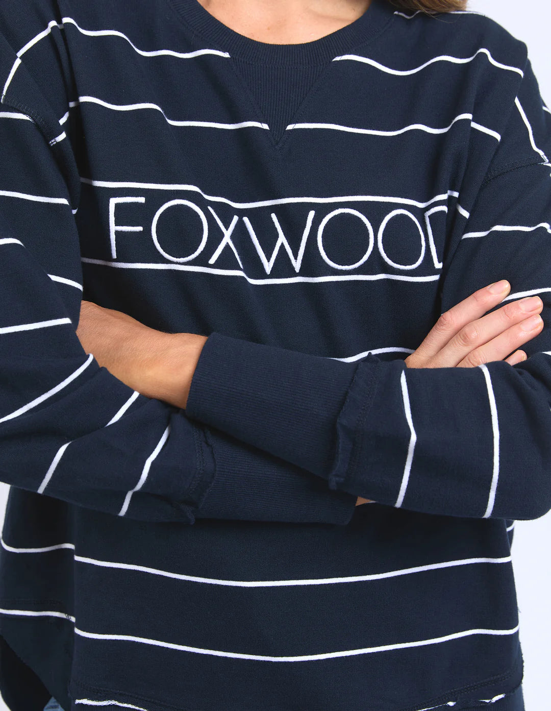 Foxwood Women's Classic Stripe Simplified Crew - Navy/White