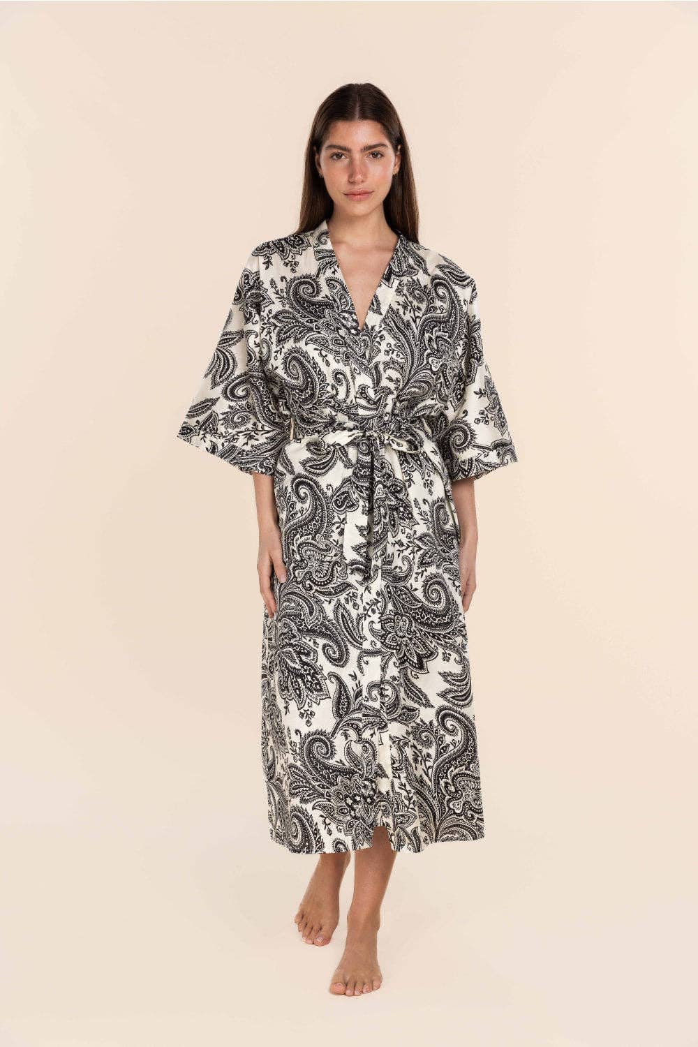 Gingerlilly Cotton Sateen Print Robe - Annie B&W Paisley