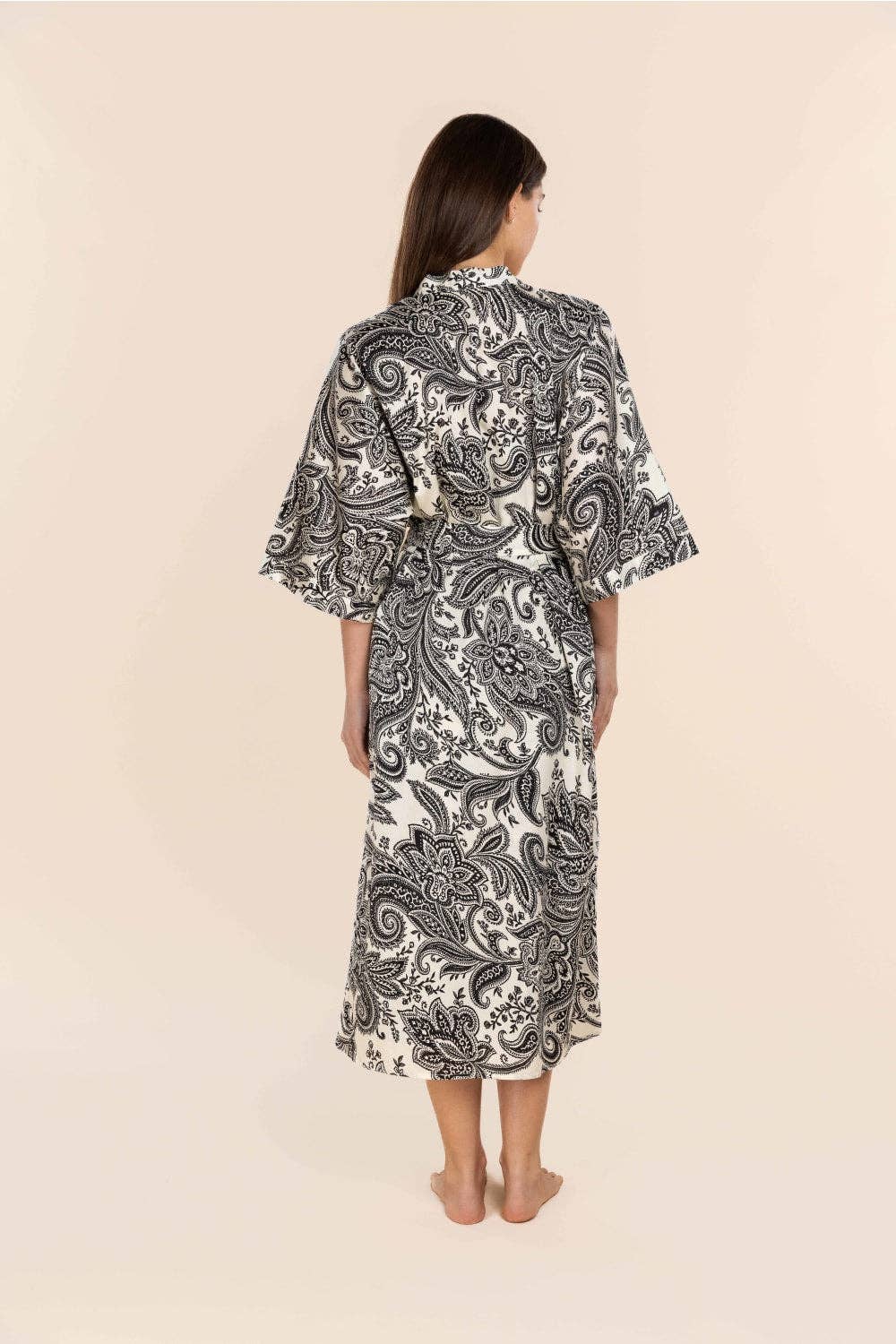 Gingerlilly Cotton Sateen Print Robe - Annie B&W Paisley