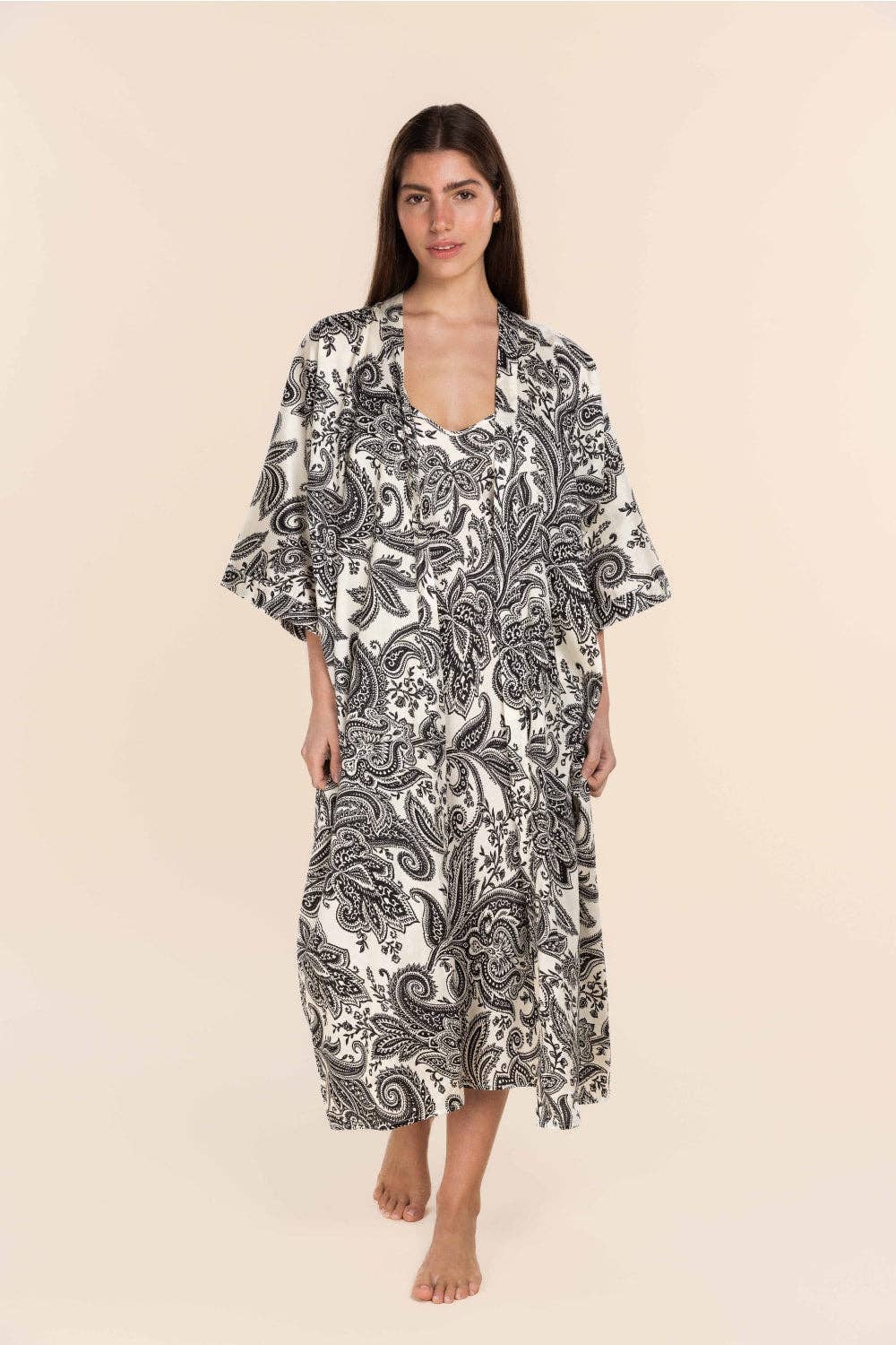 Gingerlilly Cotton Sateen Print Robe - Annie B&W Paisley