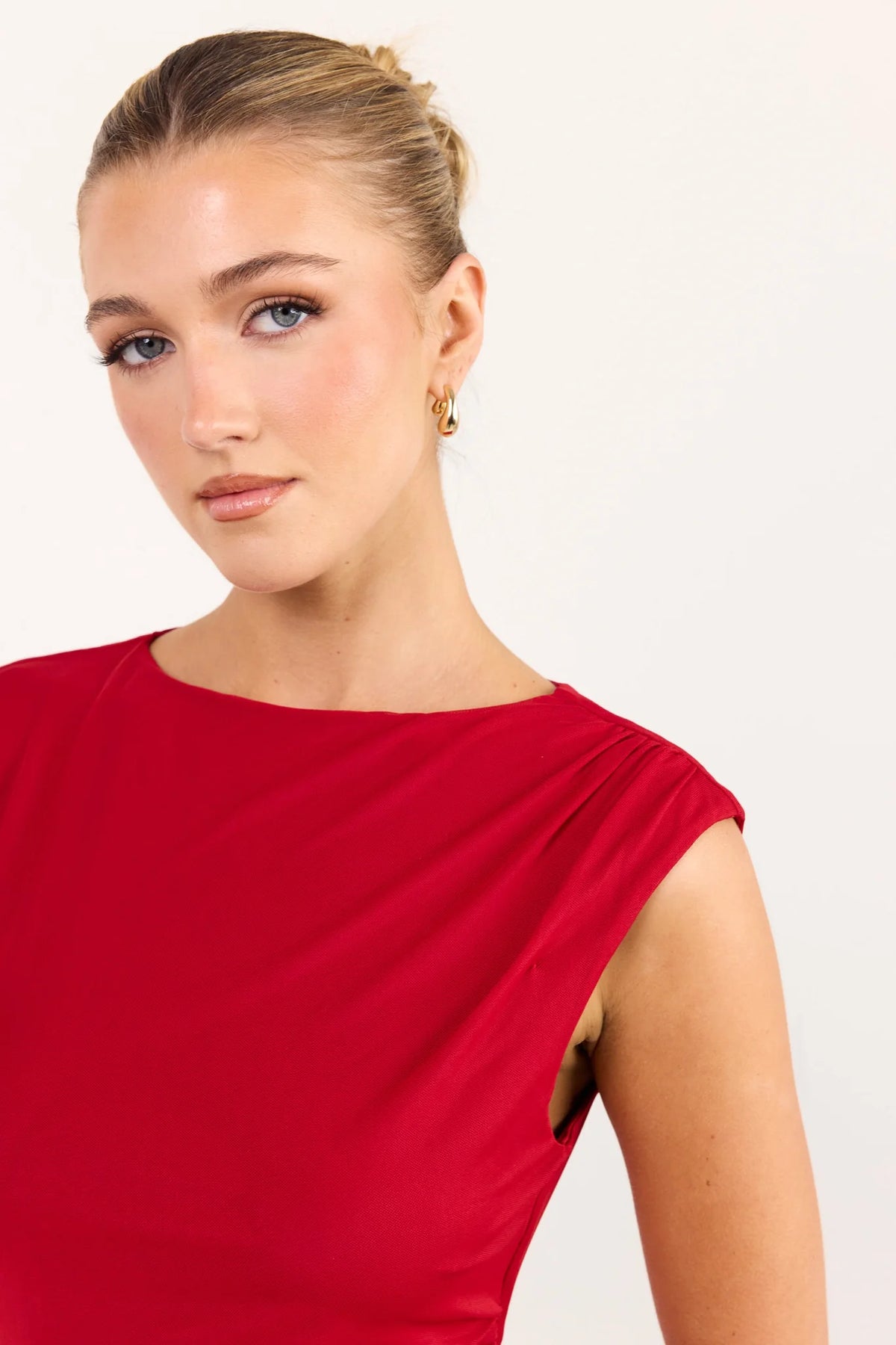 Among The Brave Frame Wine Mesh Sleeveless Maxi Dress