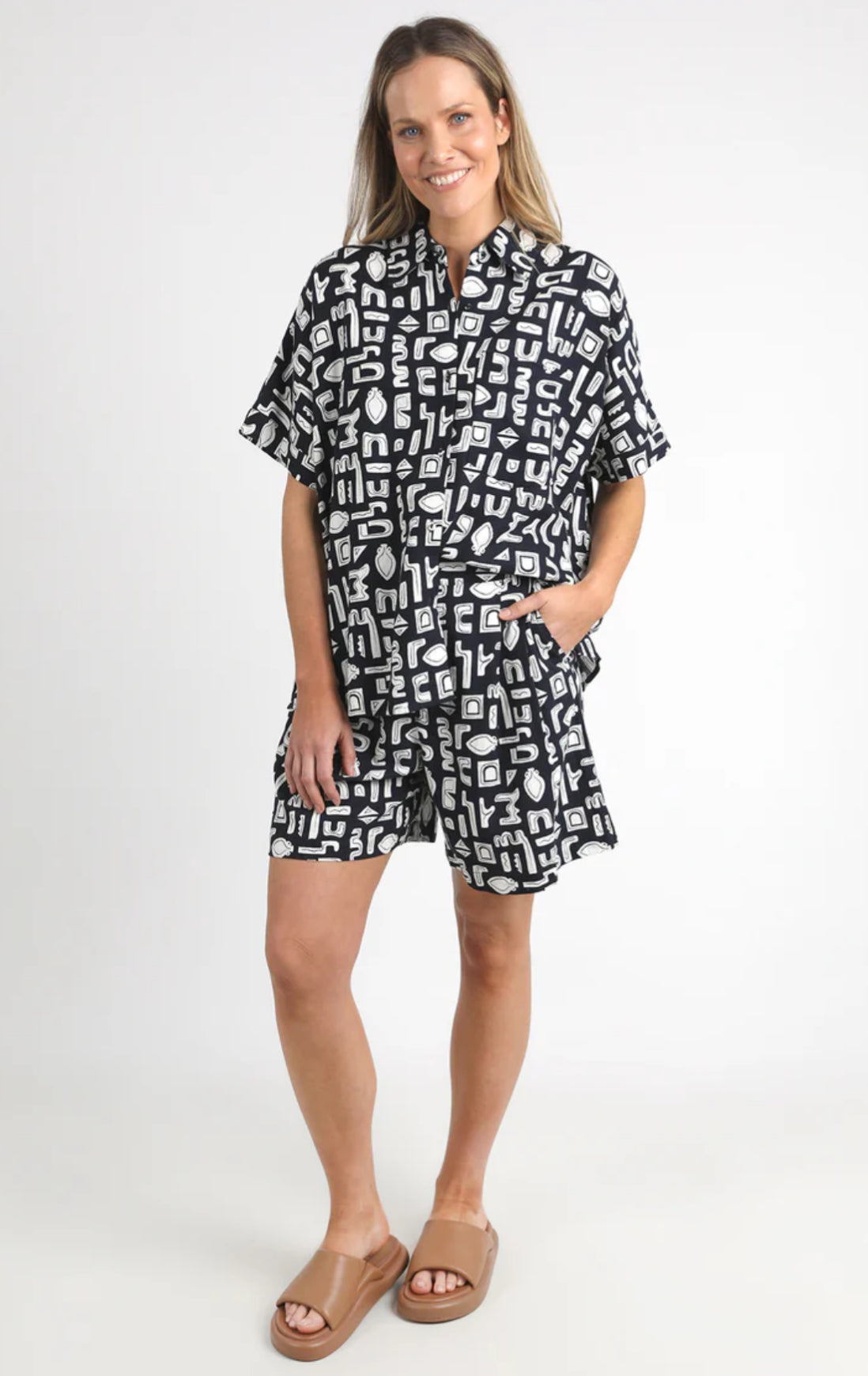 Foxwood Etched GEO Shirt In Navy