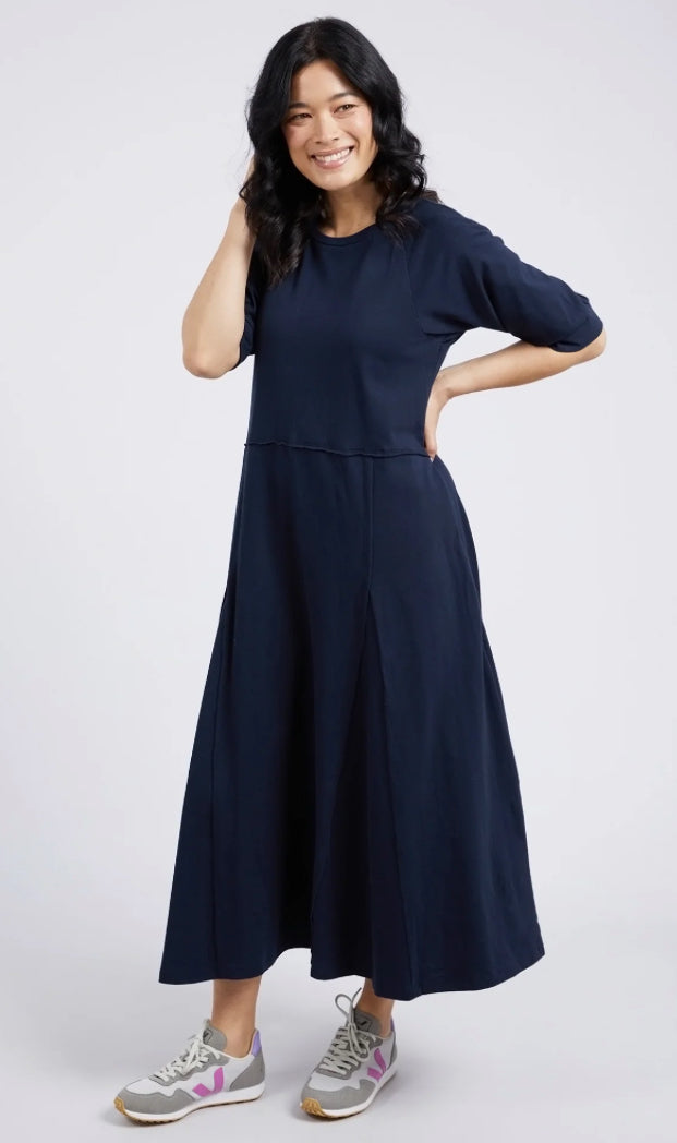 Elm Ladies York Midi Dress in Navy