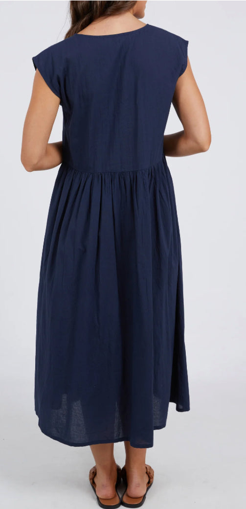 Elm Ladies Blake Midid Dress in Navy