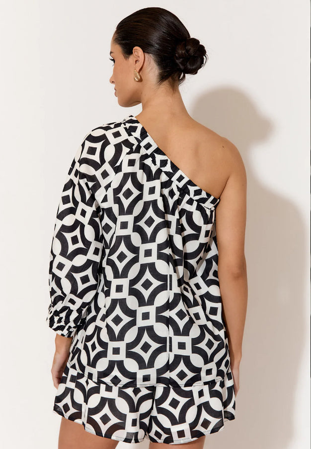 Adorne Ladies Danna Geometric Short