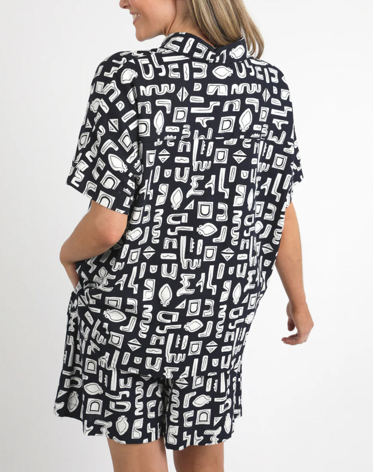 Foxwood Etched GEO Shirt In Navy