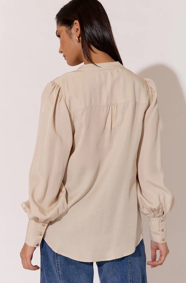 Adore Ladies Anya Shirt in Stone