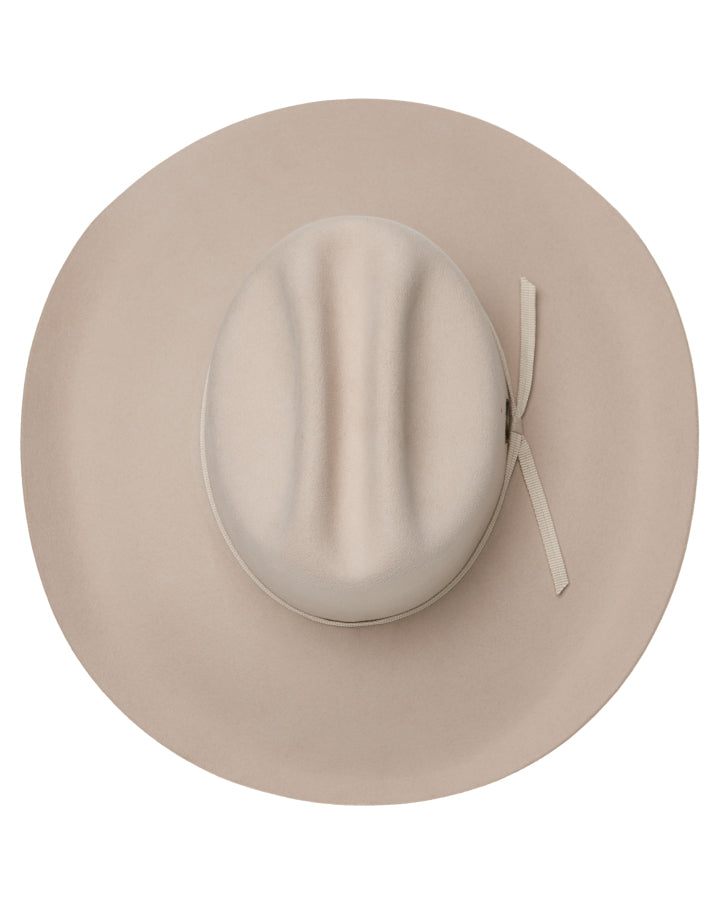 Statesman Serpentine Beaver - Woodsmoke