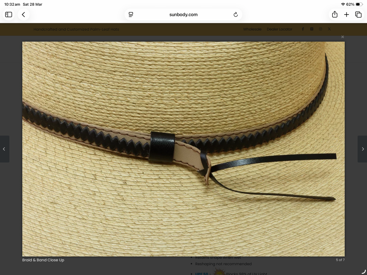 Sunbody Golden Mexican Box Top Fine Palm Hat