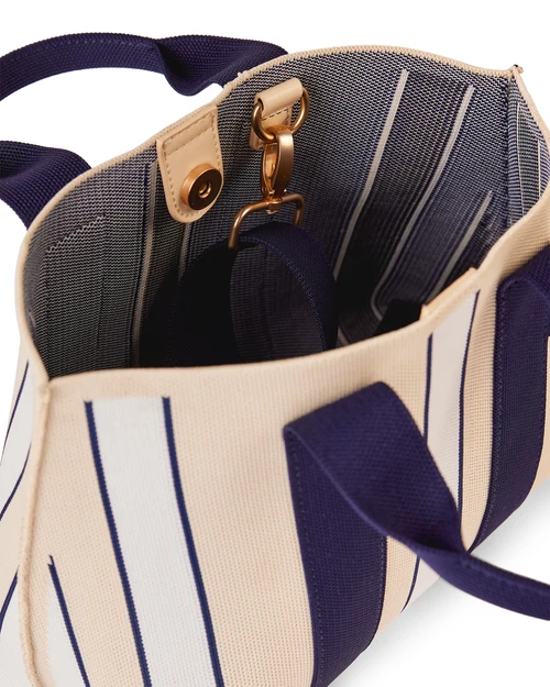 SMWR Knitted Hand Bag