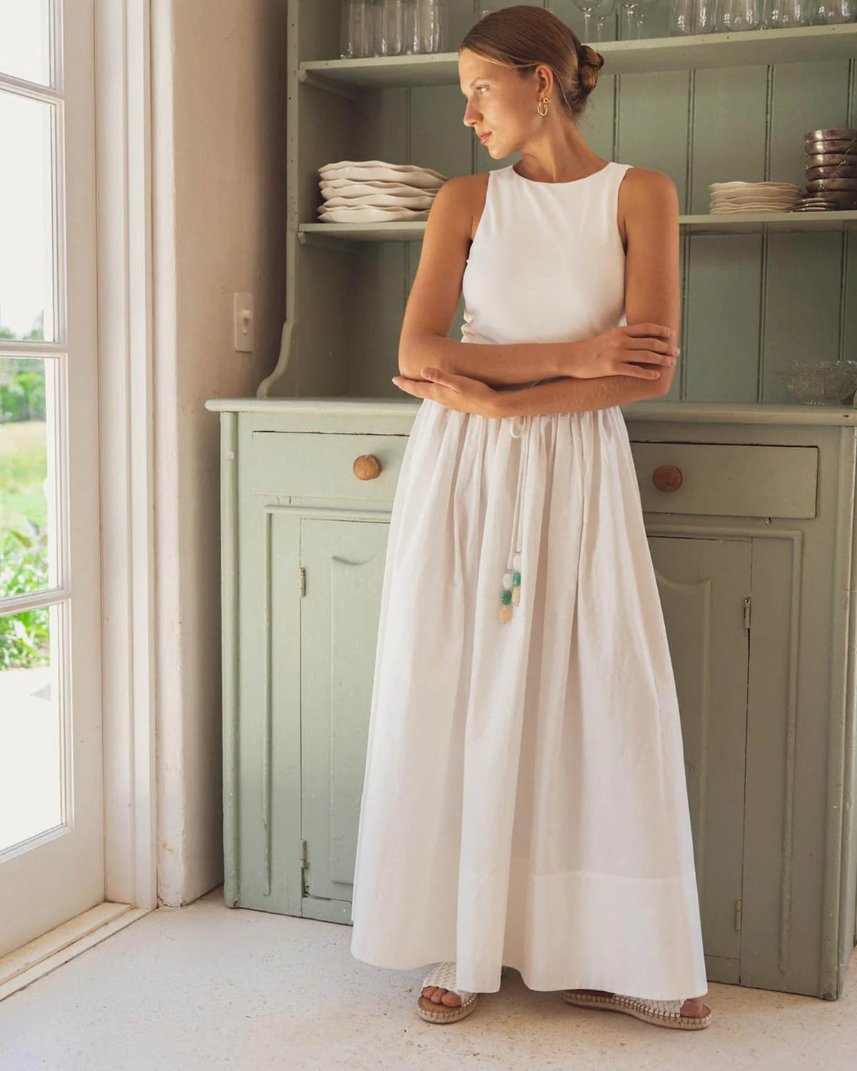 Walnut Corsica Dress in White