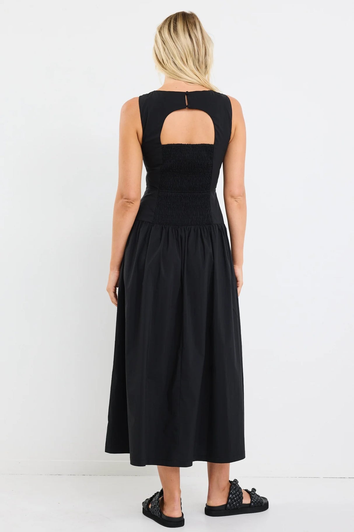 Flo & Frankie Ladies Results Linen Blend Structured Maxi Dress