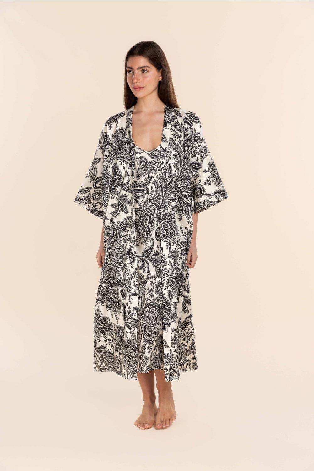 Gingerlilly Cotton Sateen Print Robe - Annie B&W Paisley