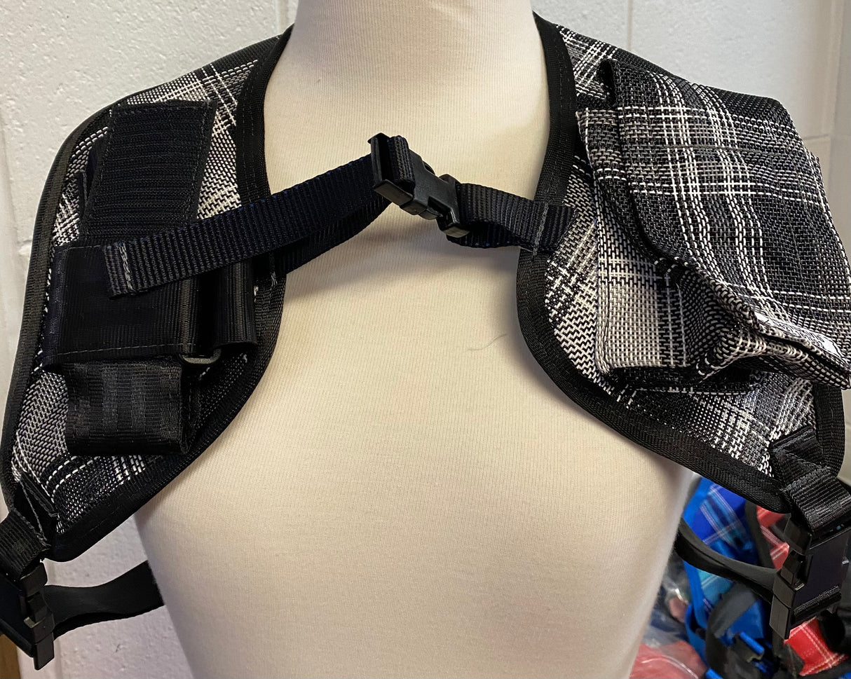 Cleanskin's UHF/Phone shoulder pouch