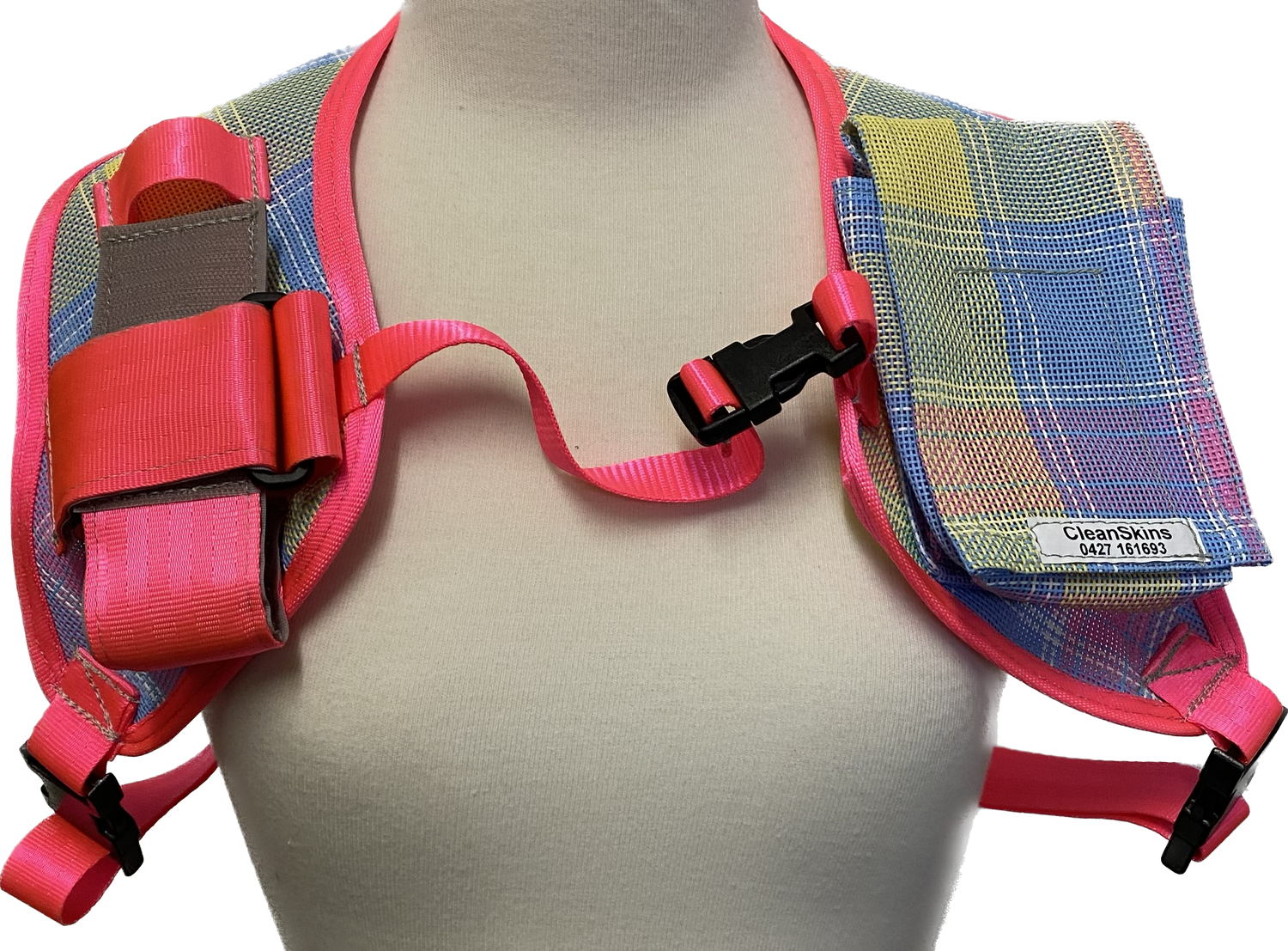 Cleanskin's UHF/Phone shoulder pouch