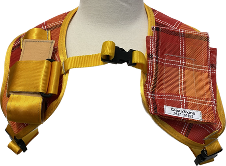 Cleanskin's UHF/Phone shoulder pouch