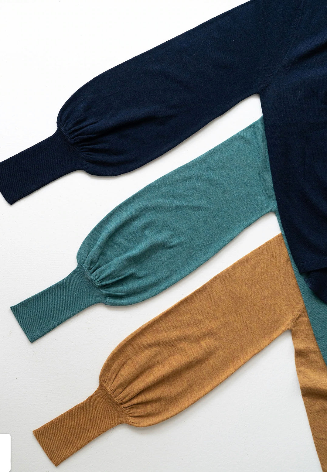 Humidity Womens Chelsea Top