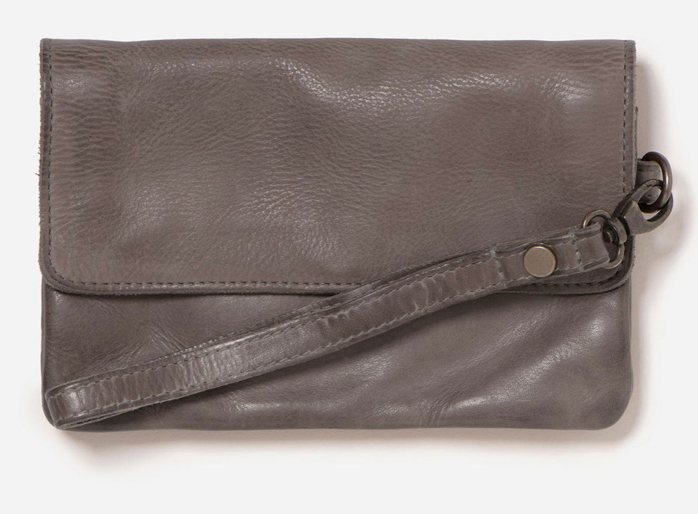Stitch & Hide Munich Pouch
