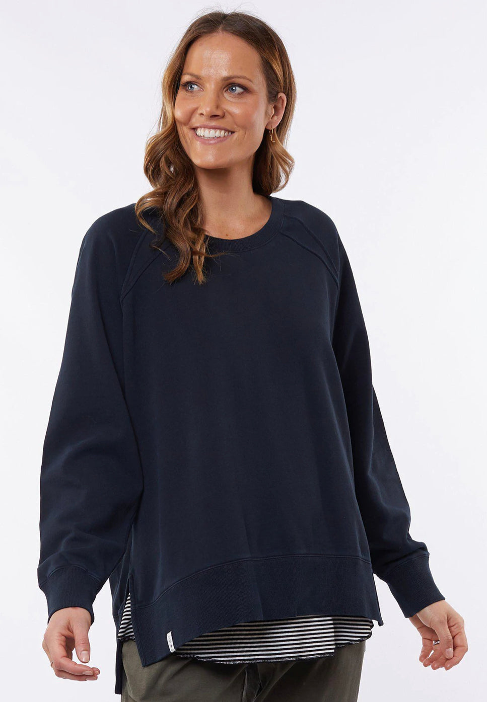 Elm Ladies Victoria Crew in Dark Saphire