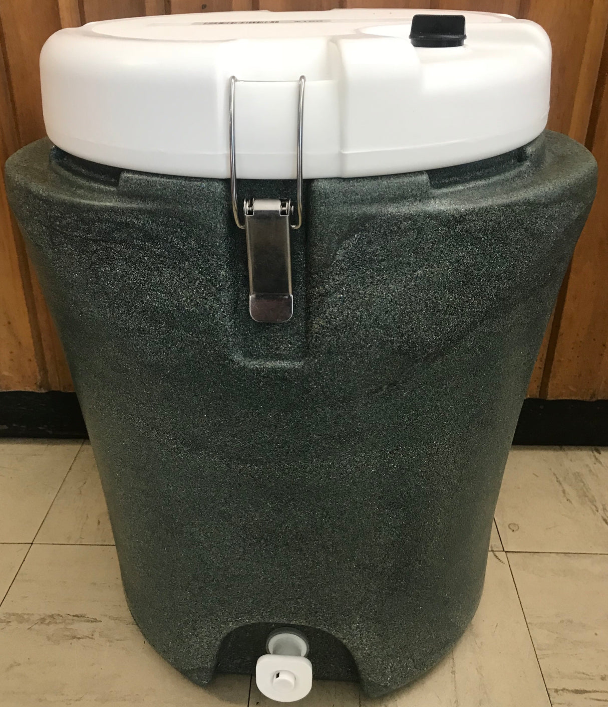 Palm Ice boxes 20L water cooler-INSTORE PICKUP ONLY