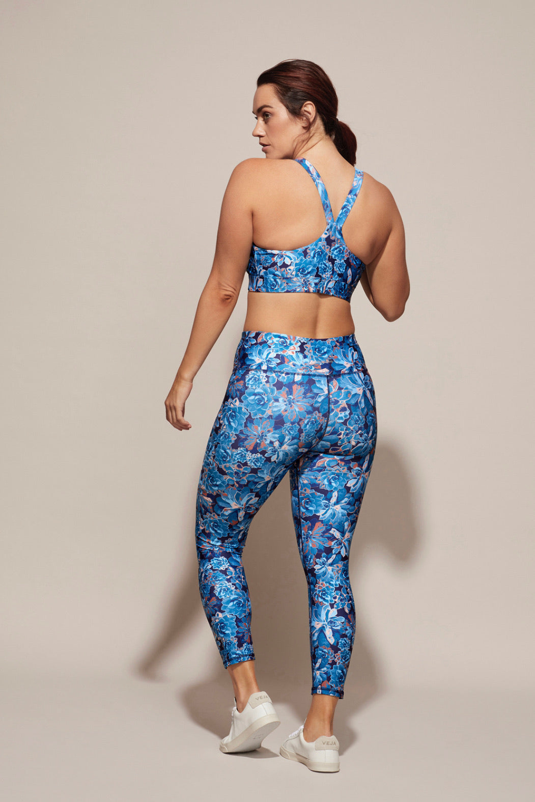 DK Active Fleur Crop