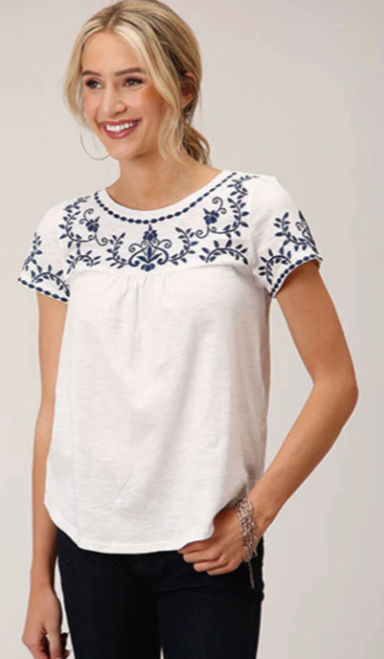 Roper Ladies West Studio Embroidered Top
