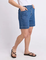 Elm Ladies Birdie Denim Short Mid Blue Wash