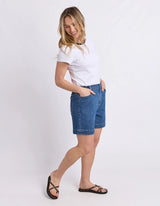 Elm Ladies Birdie Denim Short Mid Blue Wash