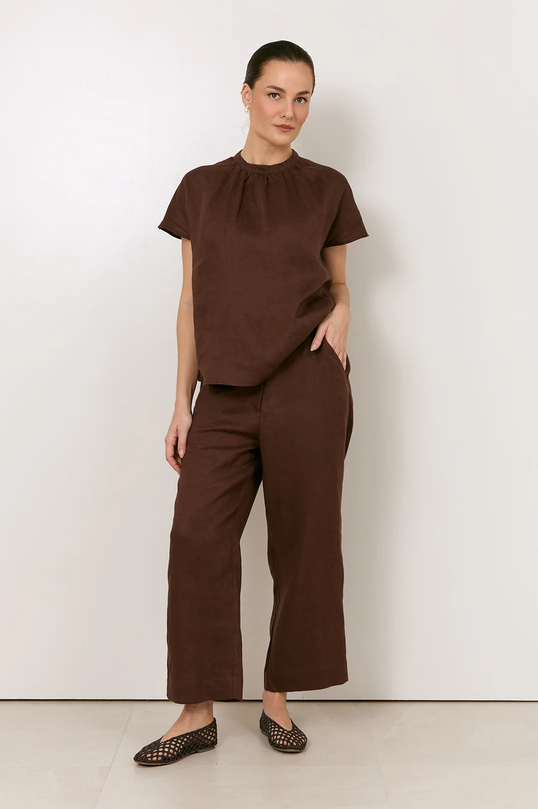 Adorne Lyndon Linen Cropped Pant