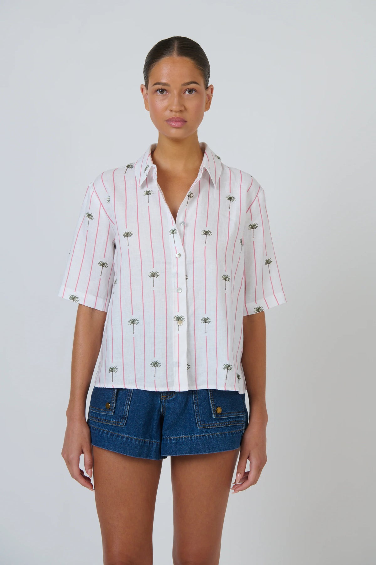 Enveloppe Ladies Short Sleeve Linen Shirt - Palmier