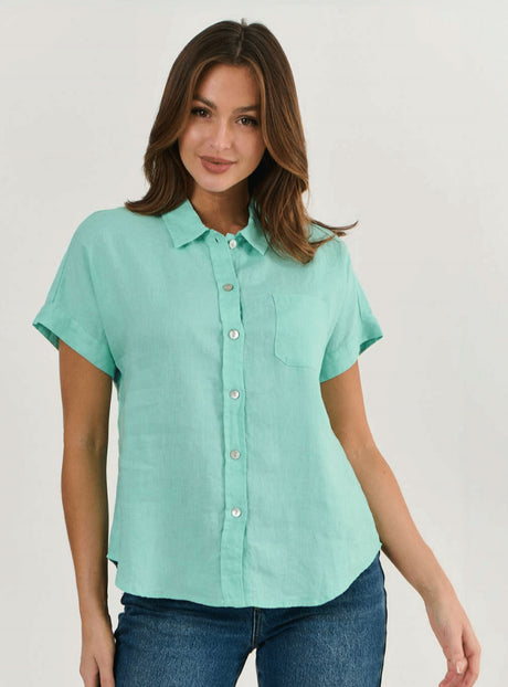 Enveloppe Linen Short Sleeved Shirt in Mint