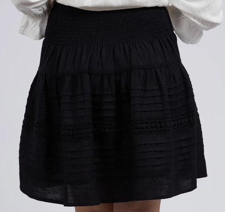 Elm Ladies Market Skirt in Black
