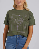 Elm Ladies Laurel Tee in Clover