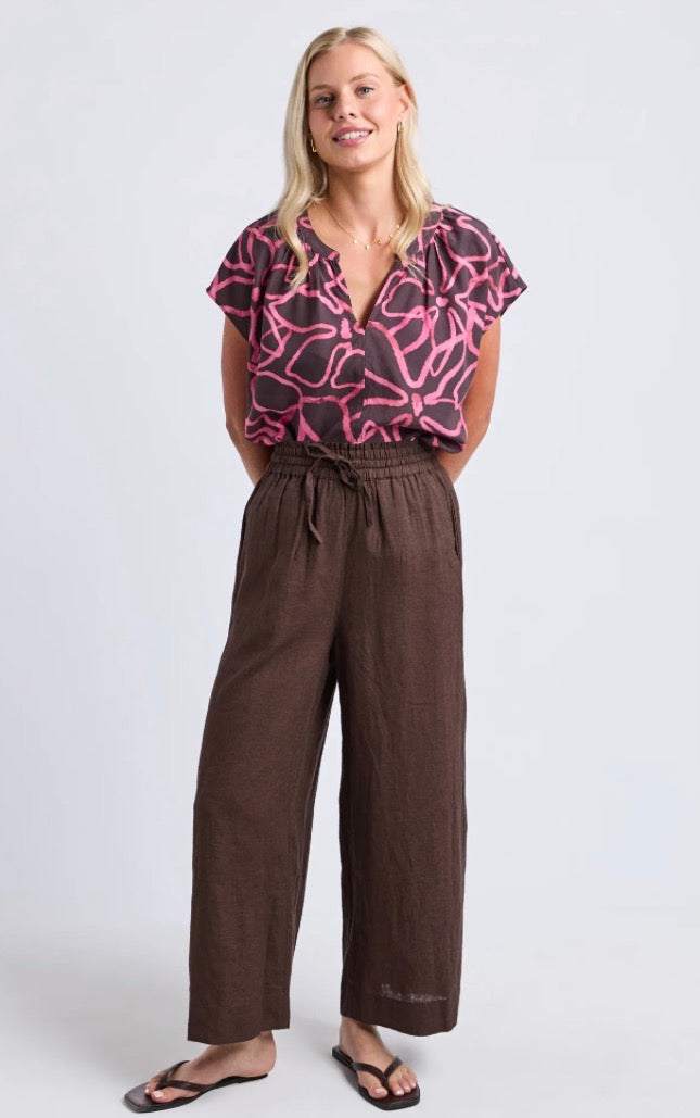 Foxwood Ladies Wander Pants in Choc