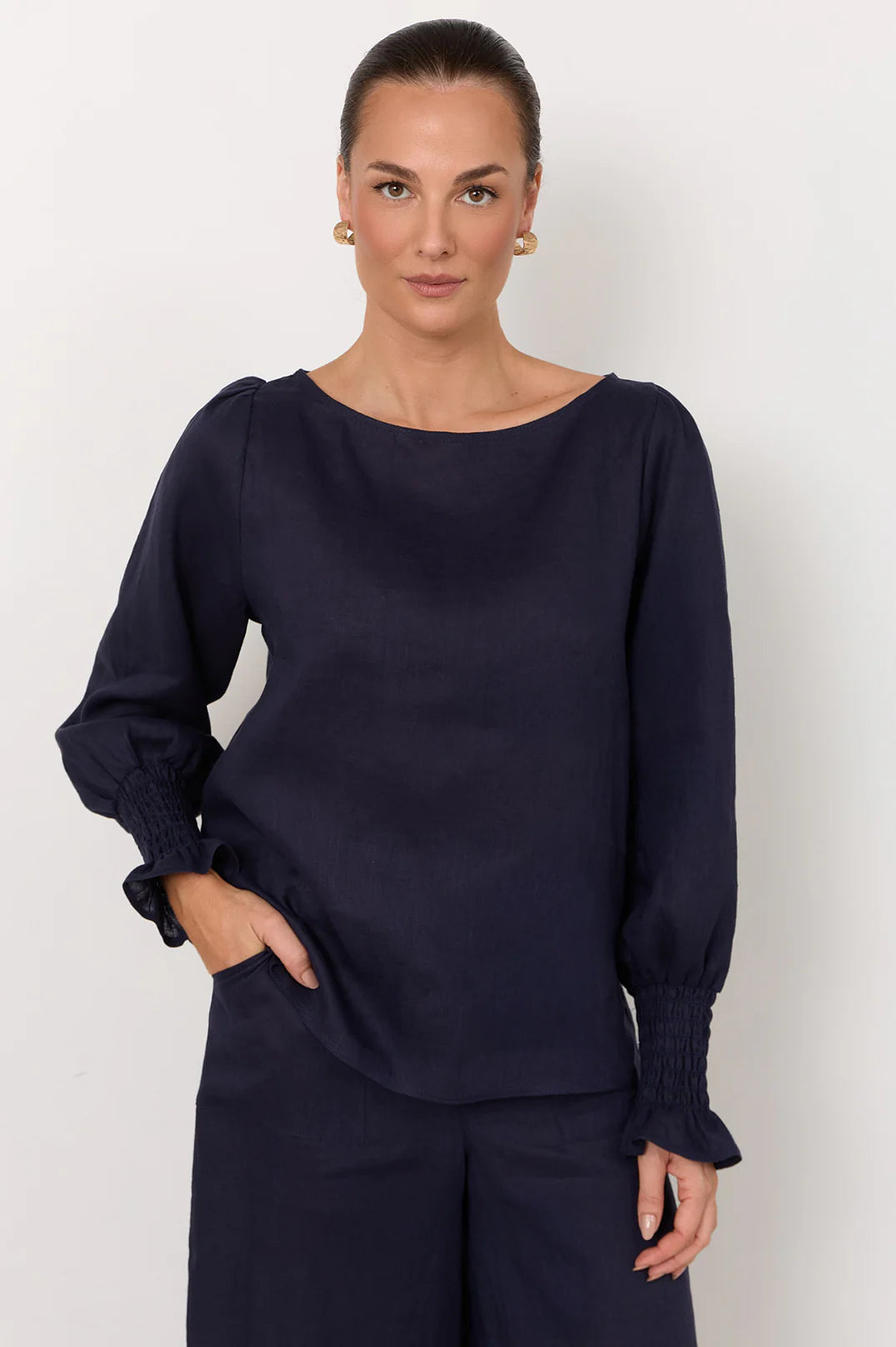 Adorne Ladies Clover Linen Top in 2 Great Colours