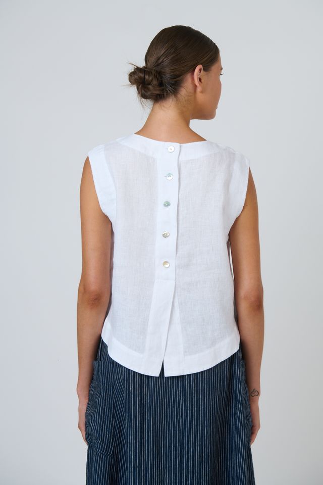 Natural O & J Linen Top in White