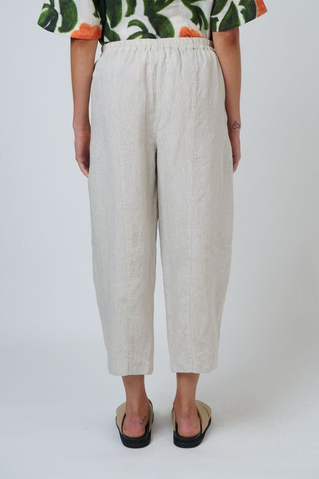 Natural O & J Linen Pants in Sand