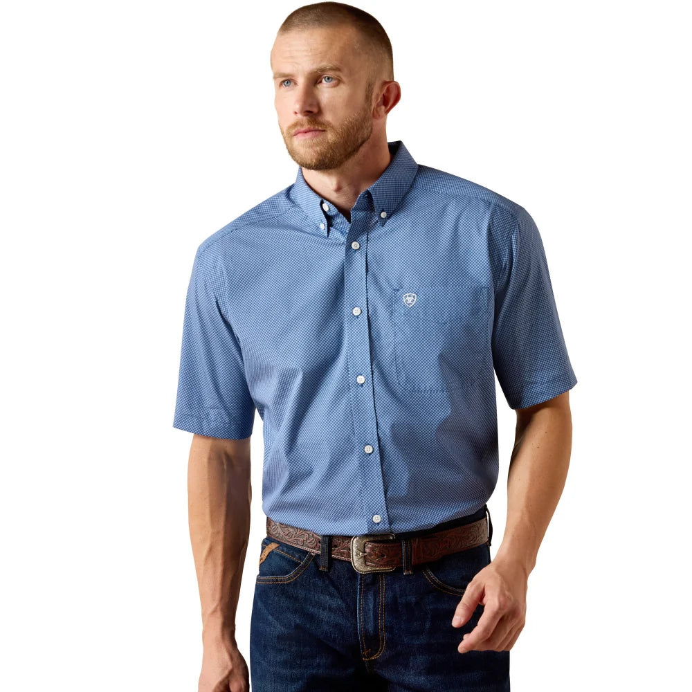 Ariat Mens Wrinkle Free Case Classic Fit SS Shirt - Ensign Blue Geo Print