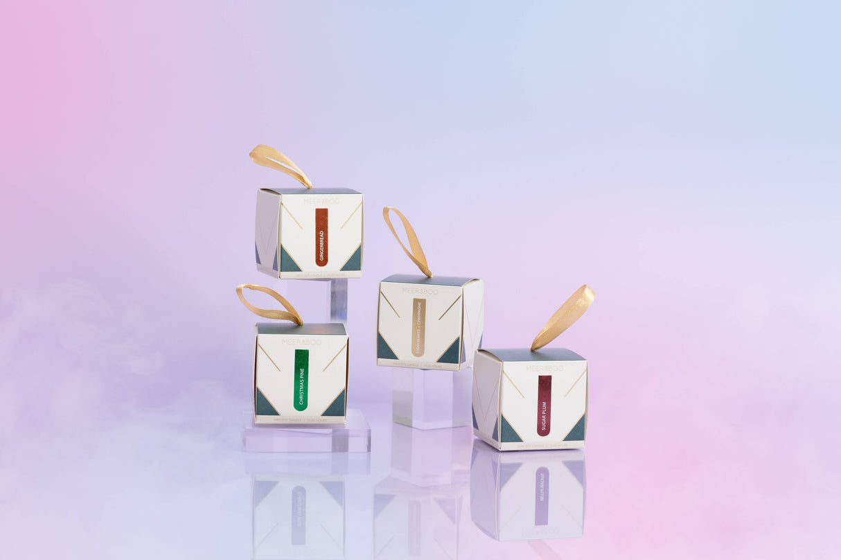 Meeraboo Christmas Bauble Mini Gold Lid Soy Candle