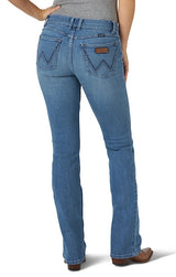 Wrangler Ladies Retro Mae Jeans 09MWZUH