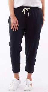 Elm Ladies Fundamental Brunch Pants in Black